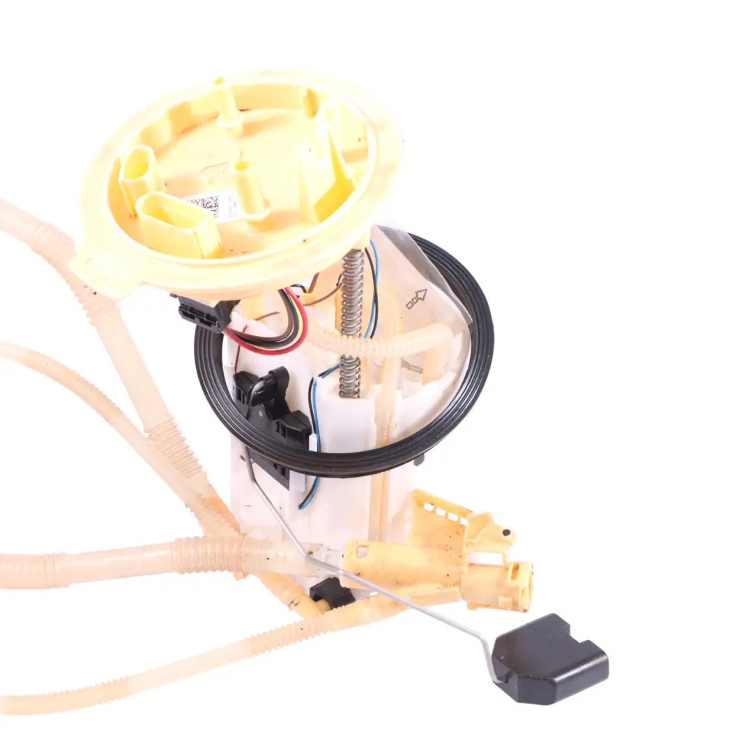 DTTC Pompa Carburante Sender Serbatoio per Audi Q2 GA 35 TDI Quattro con numero di parte 5Q0919088AM Audi Q2 GA 35 TDI Quattro DTTC Pompa Carburante Sender Serbatoio - SKU 5Q0919088AM - Numero di parte 5Q0919088AM