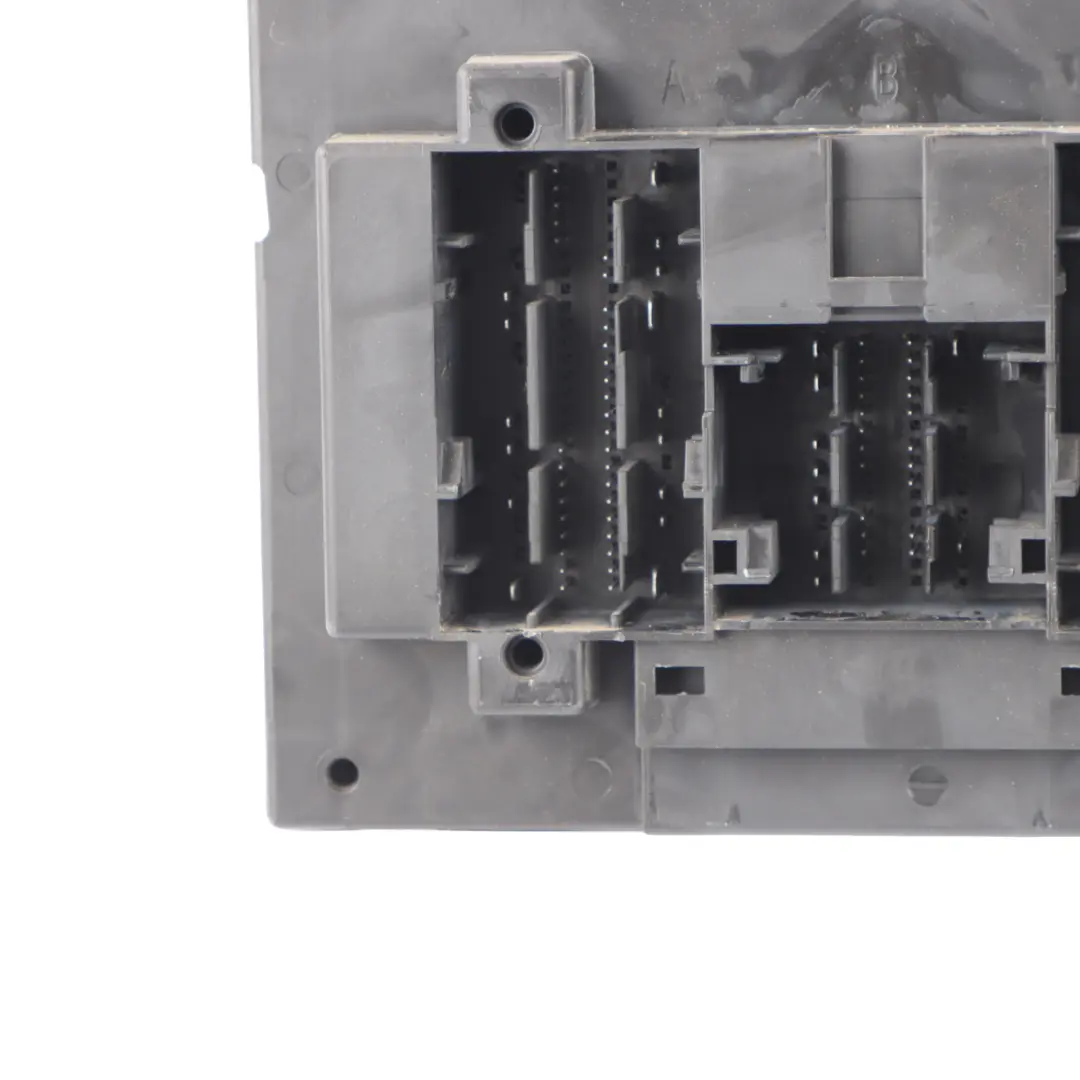 Audi A3 8V 1.6 TDI DBKA BCM Module De Commande De Carrosserie ECU - SKU 5Q0937084CJ - Numéro de pièce 5Q0937084CJ