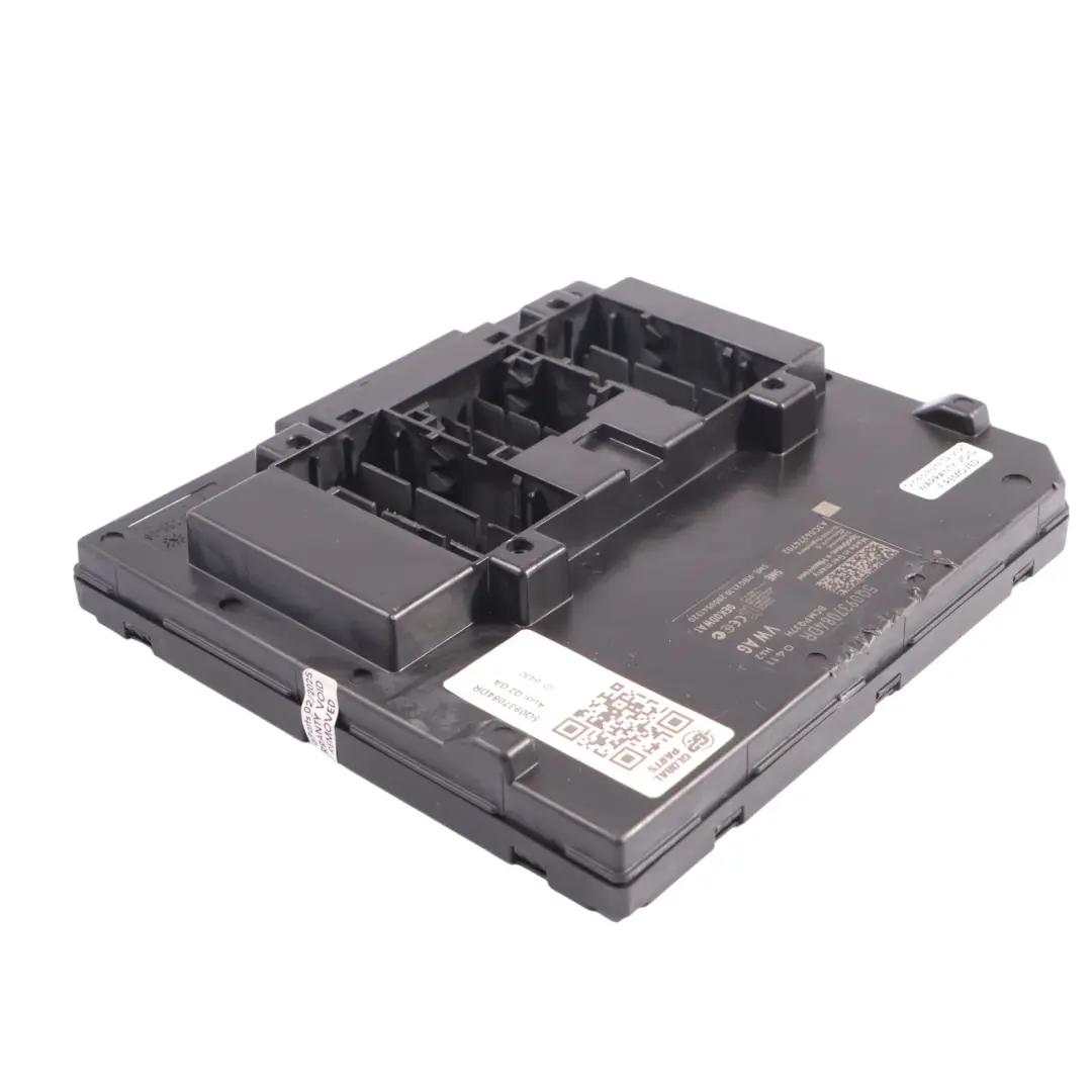 Body Control Comfort Unit Module BCM Unit ECU to Audi Q2 GA with Part number 5Q0937084DR Audi Q2 GA Body Control Comfort Unit Module BCM Unit ECU - SKU 5Q0937084DR - Part number 5Q0937084DR
