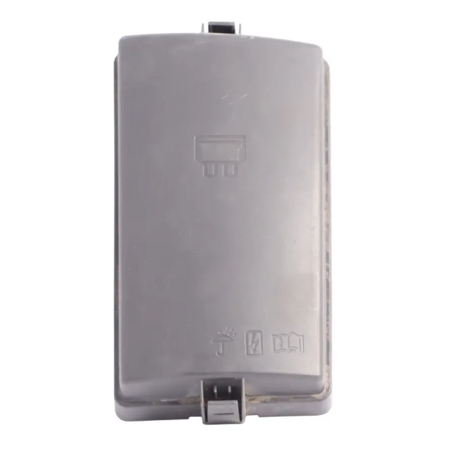 Caja De Fusibles Tapa Panel para Audi A3 8V con número de pieza 5Q0937132A Audi A3 8V Caja De Fusibles Tapa Panel - SKU 5Q0937132A - Número de pieza 5Q0937132A