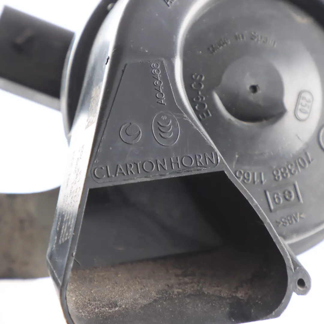 Horn Sound Signal Fanfare Alarm Low Tone Siren to Audi S3 8V with Part number 5Q0951223E Audi S3 8V Horn Sound Signal Fanfare Alarm Low Tone Siren - SKU 5Q0951223E - Part number 5Q0951223E