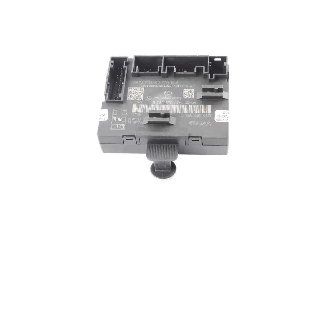 Module De Commande De Porte Avant Droite pour Audi A3 8V à propos du numéro de pièce 5Q0959393B Audi A3 8V Module De Commande De Porte Avant Droite - SKU 5Q0959393B - Numéro de pièce 5Q0959393B
