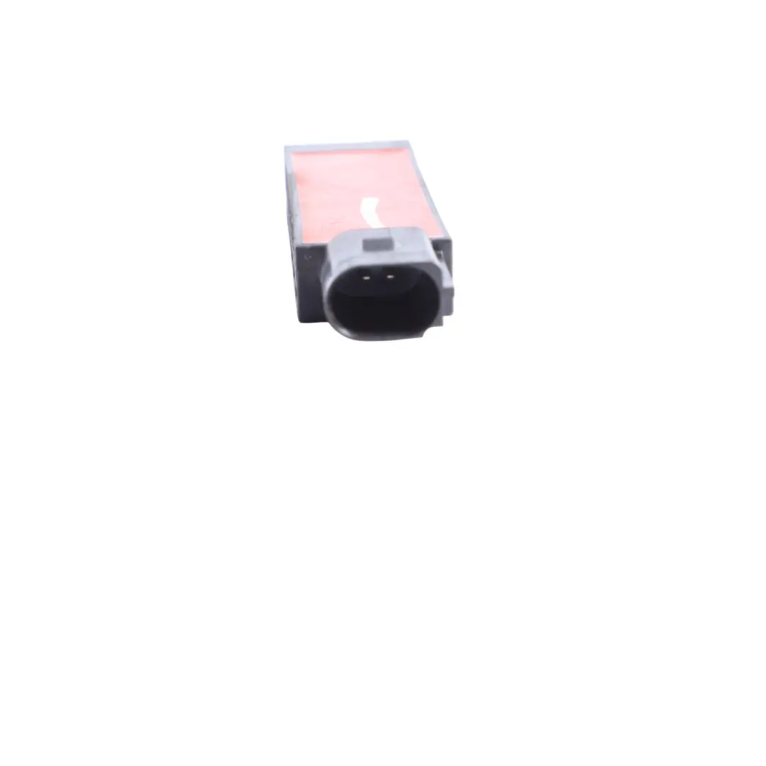 Antenna Control Module Audi Q3 RSQ3 F3 Line Keyless Entry to with Part number 5Q0962131 Antenna Control Module Audi Q3 RSQ3 F3 Line Keyless Entry - SKU 5Q0962131 - Part number 5Q0962131