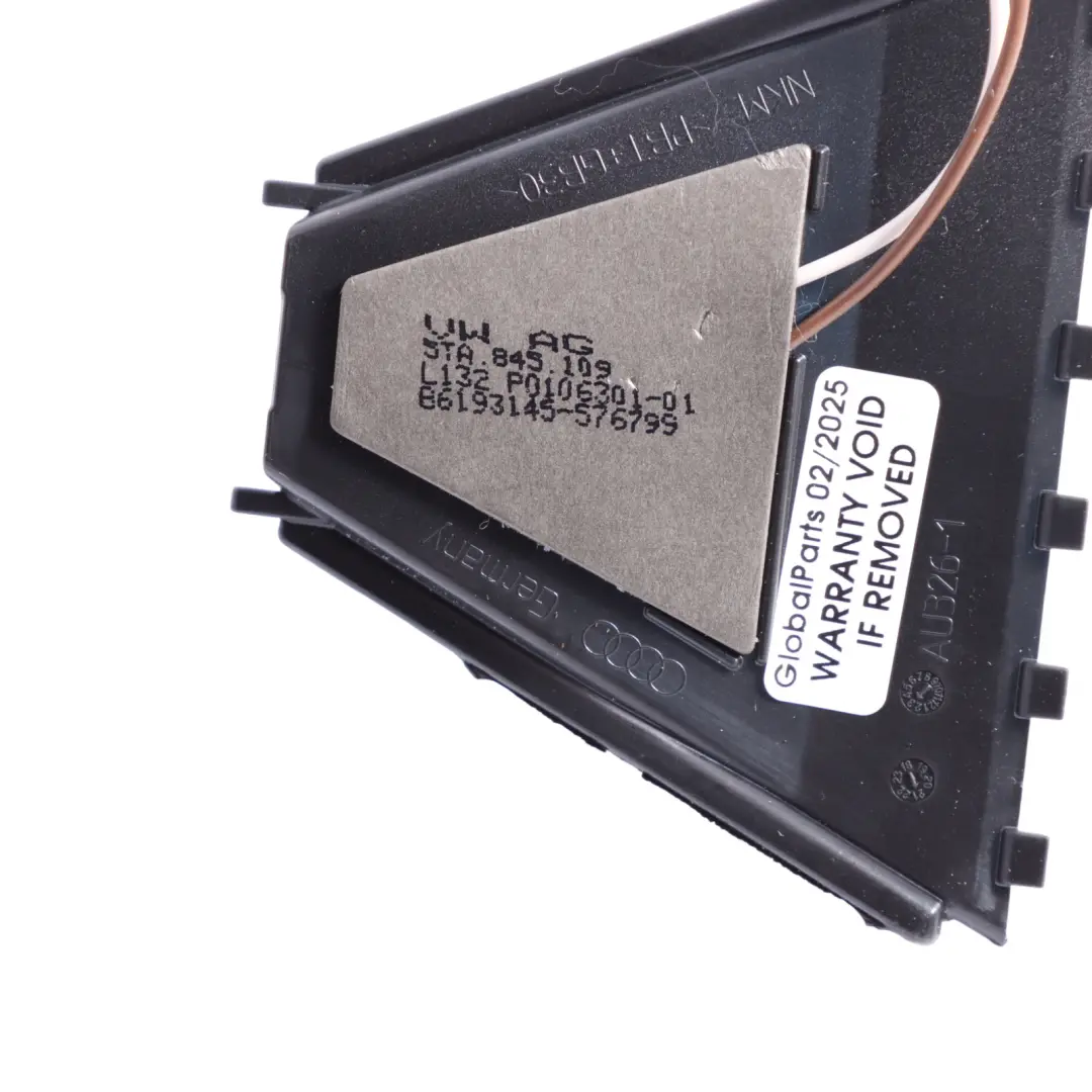 RSQ3 F3 Parabrezza Anteriore Rivestimento Copriobiettivo Nero per Audi con numero di parte 5TA845109 Audi RSQ3 F3 Parabrezza Anteriore Rivestimento Copriobiettivo Nero - SKU 5TA845109 - Numero di parte 5TA845109