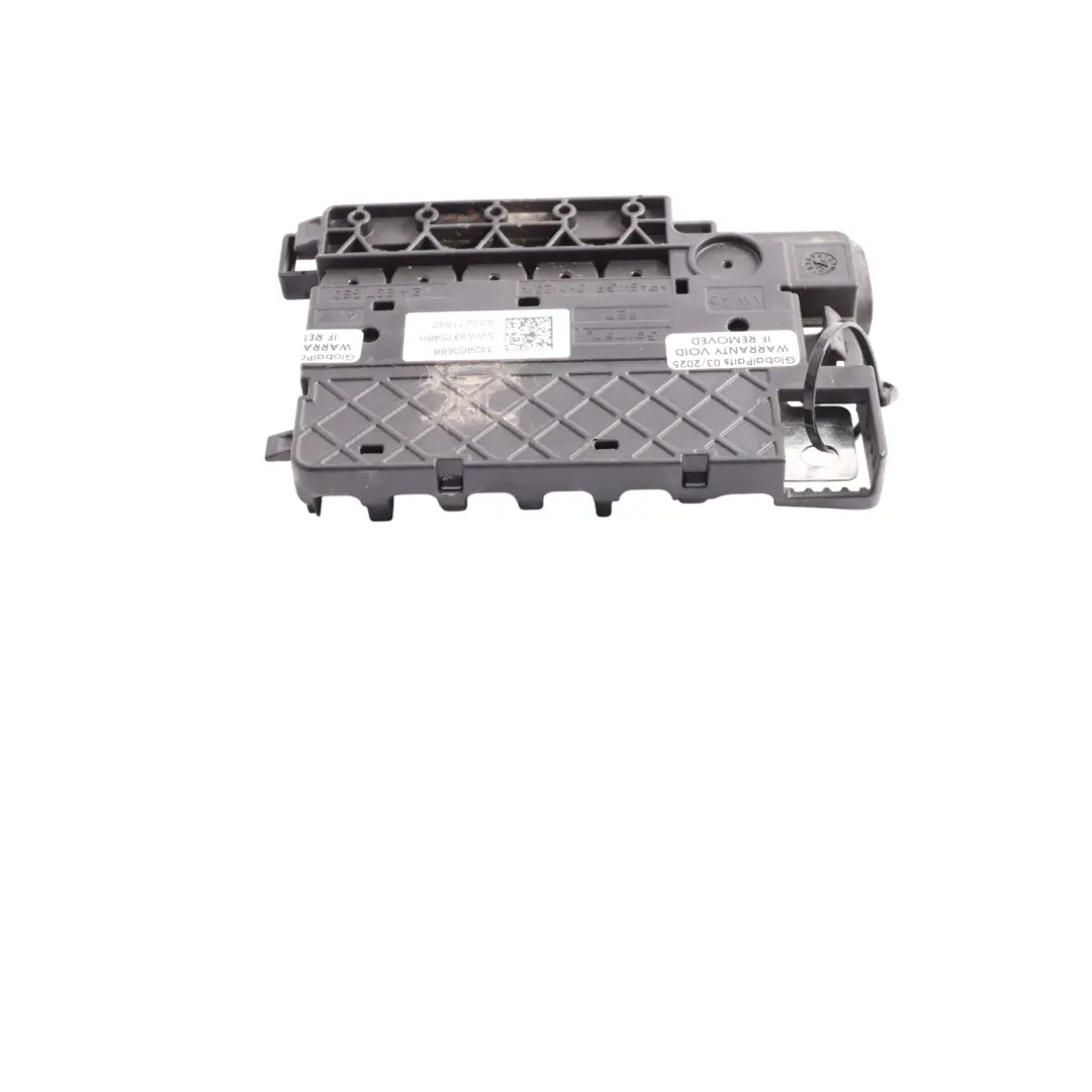 8Y Main Fuse Socket to Audi A3 with Part number 5WA937548H Audi A3 8Y Main Fuse Socket - SKU 5WA937548H - Part number 5WA937548H