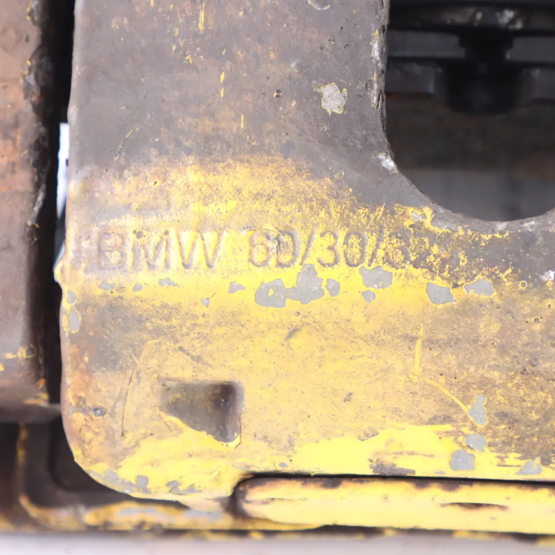 Front Right O/S Brake Caliper Housing Carrier 60/30/324 to BMW E60 E61 E63 E65 1 with Part number 6753660 BMW E60 E61 E63 E65 1 Front Right O/S Brake Caliper Housing Carrier 60/30/324 - SKU 6753660-1 - Part number 6753660