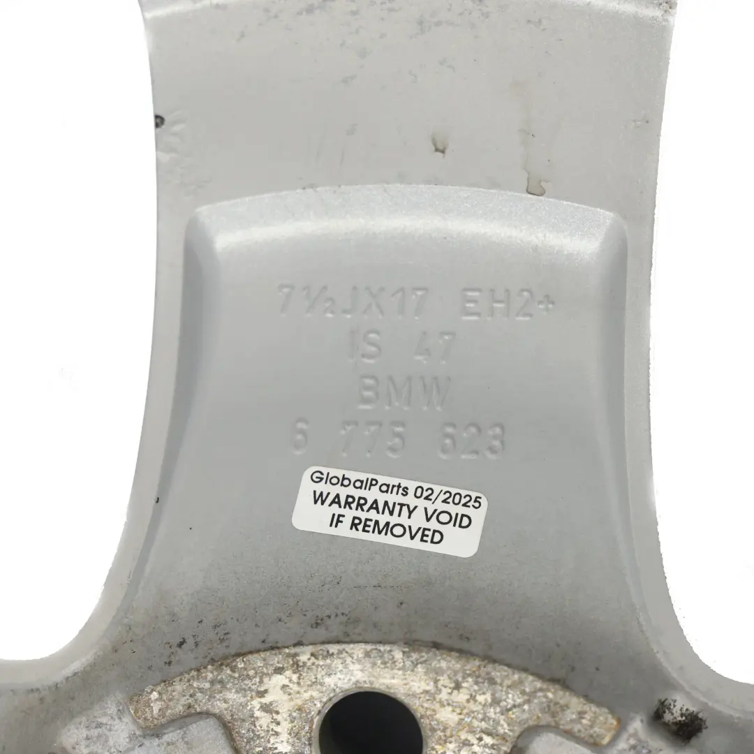 Hinten Felgen Felge Alufelge 17" 7,5J ET:47 für BMW E81 E82 E87 mit Teilenummer 6775623 BMW E81 E82 E87 Hinten Felgen Felge Alufelge 17" 7,5J ET:47 - SKU 6775623-1 - Teilenummer 6775623