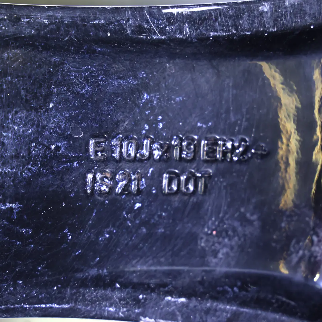 Jante Arrière Noire Alliage 19" Rayons Étoilés 258 ET:21 10J pour BMW X6 E71 à propos du numéro de pièce 6778587 BMW X6 E71 Jante Arrière Noire Alliage 19" Rayons Étoilés 258 ET:21 10J - SKU 6778587-1 - Numéro de pièce 6778587