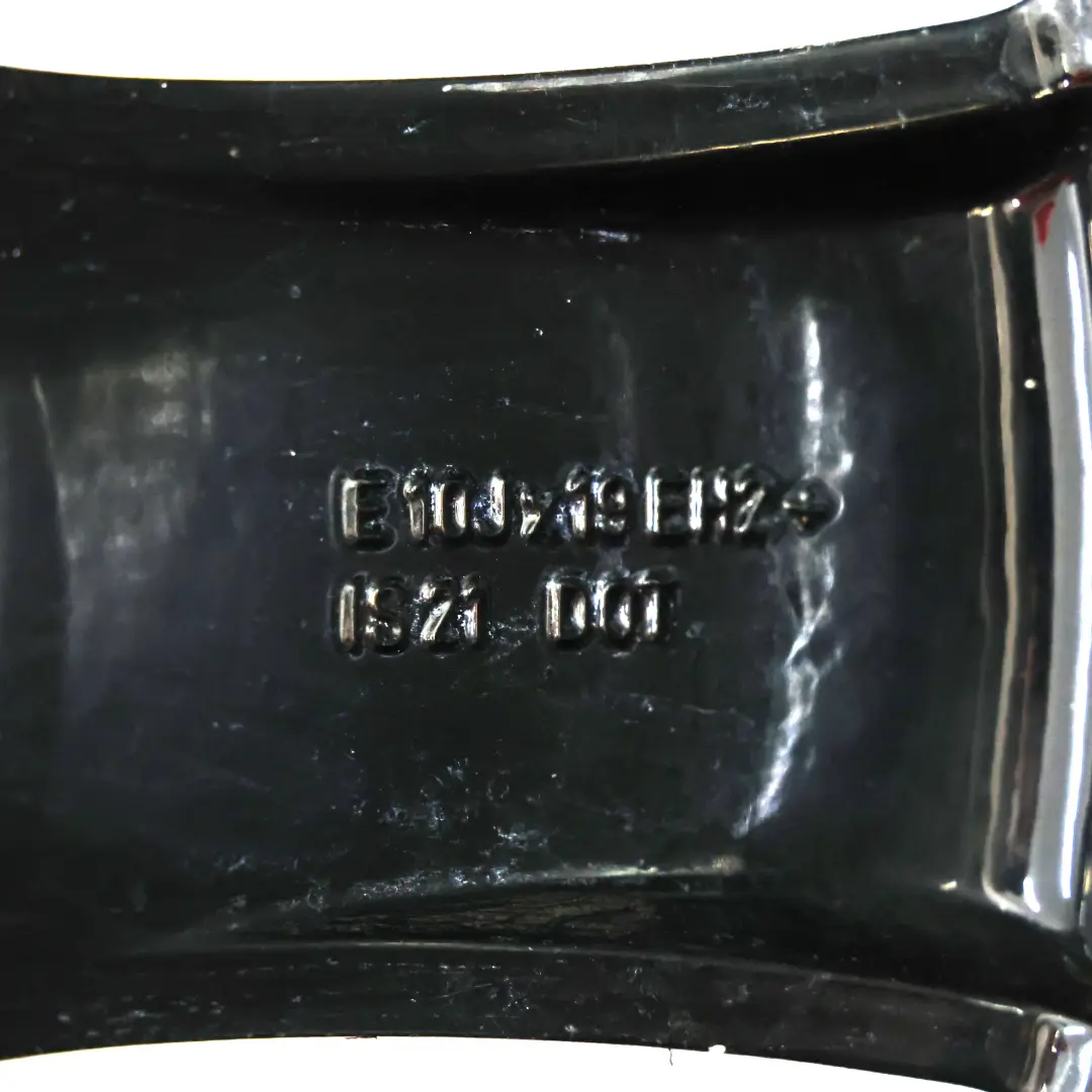 Cerchio In Lega Posteriore Nero 19" A Stellari 258 ET:21 10J per BMW X6 E71 con numero di parte 6778587 BMW X6 E71 Cerchio In Lega Posteriore Nero 19" A Stellari 258 ET:21 10J - SKU 6778587-2 - Numero di parte 6778587