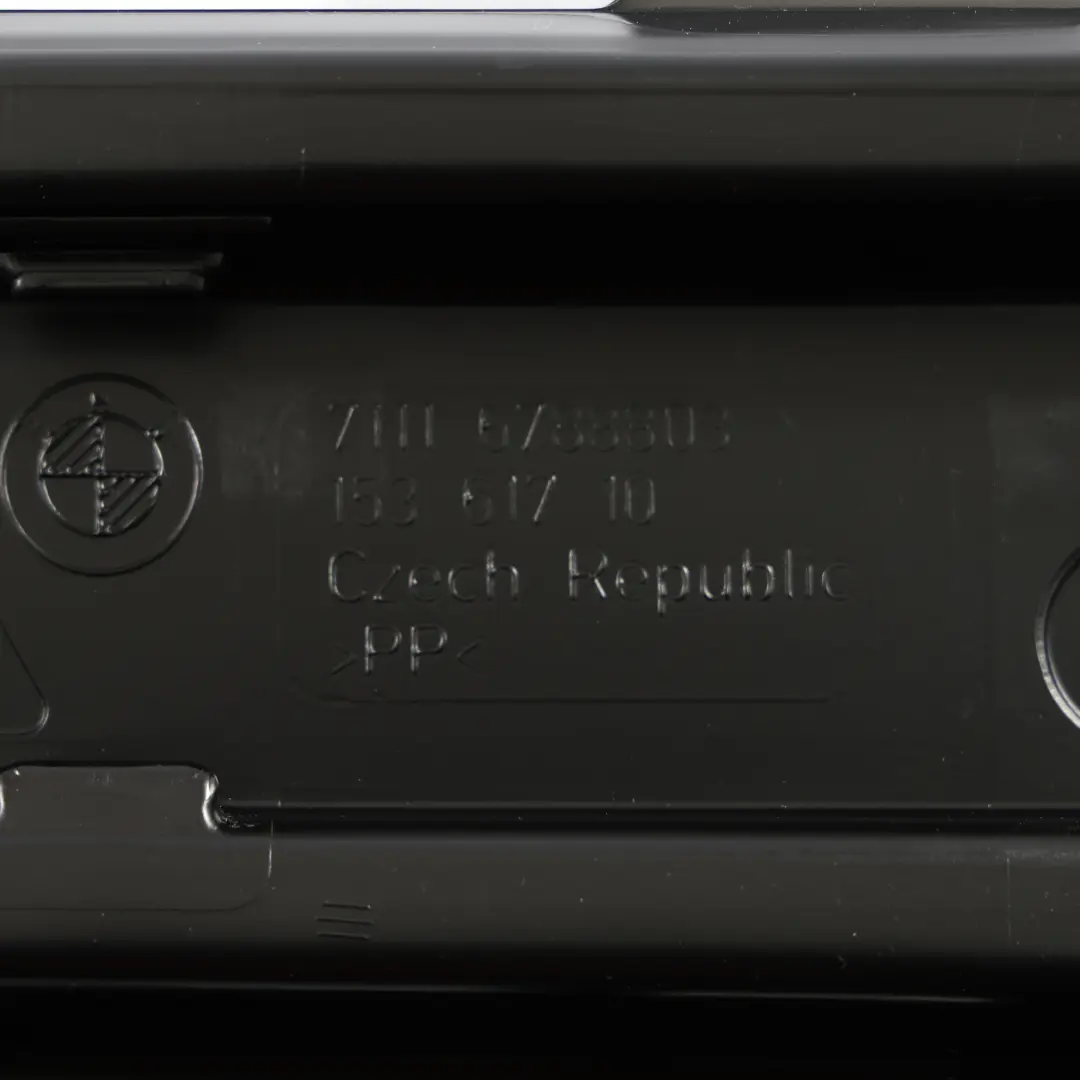 Support Couvercle D'Avertissement De Rangement De Trousse Outils BMW F10 6788803 pour à propos du numéro de pièce 6788804 Support Couvercle D'Avertissement De Rangement De Trousse Outils BMW F10 6788803 - SKU 6788804-1 - Numéro de pièce 6788804