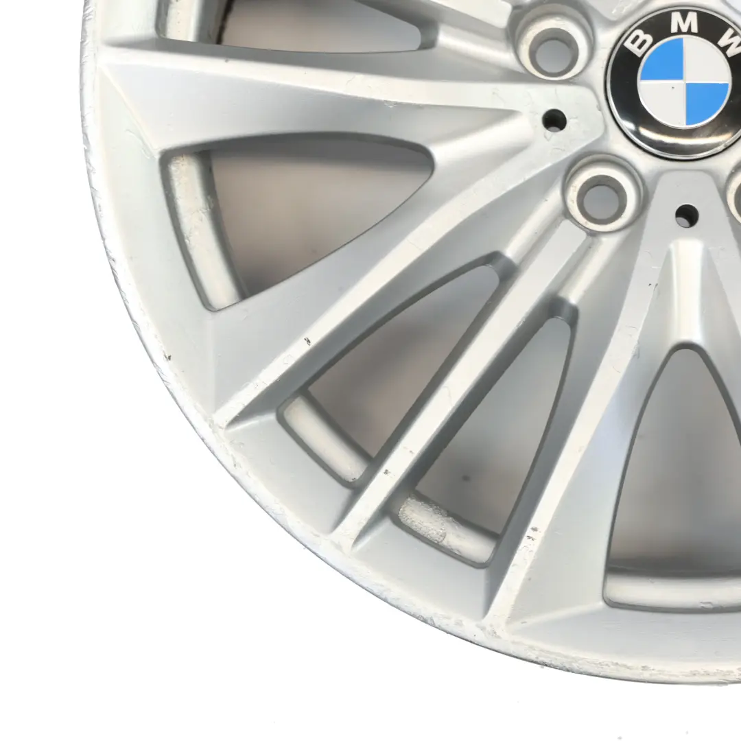 Cerchio In Lega Argento 19" BMW F06 F10 F11 8.5J ET:33 W-Spoke 332 per con numero di parte 6791383 Cerchio In Lega Argento 19" BMW F06 F10 F11 8.5J ET:33 W-Spoke 332 - SKU 6791383-1 - Numero di parte 6791383