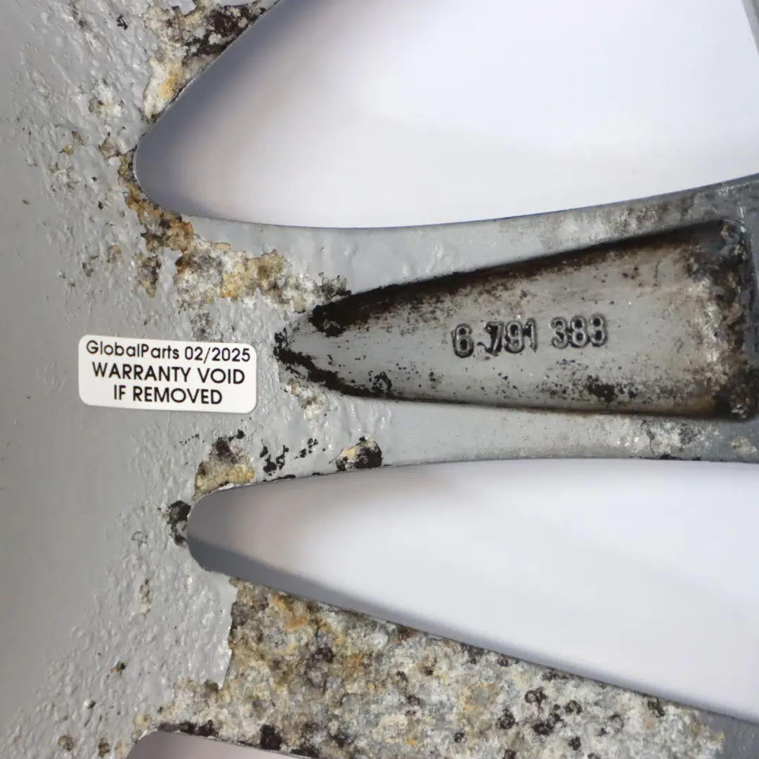 Felga Aluminiowa Srebrna 19" 8.5J ET:33 W-Spoke 332 do BMW F06 F10 F11 o numerze 6791383 BMW F06 F10 F11 Felga Aluminiowa Srebrna 19" 8.5J ET:33 W-Spoke 332 - SKU 6791383-2 - Numer Części 6791383