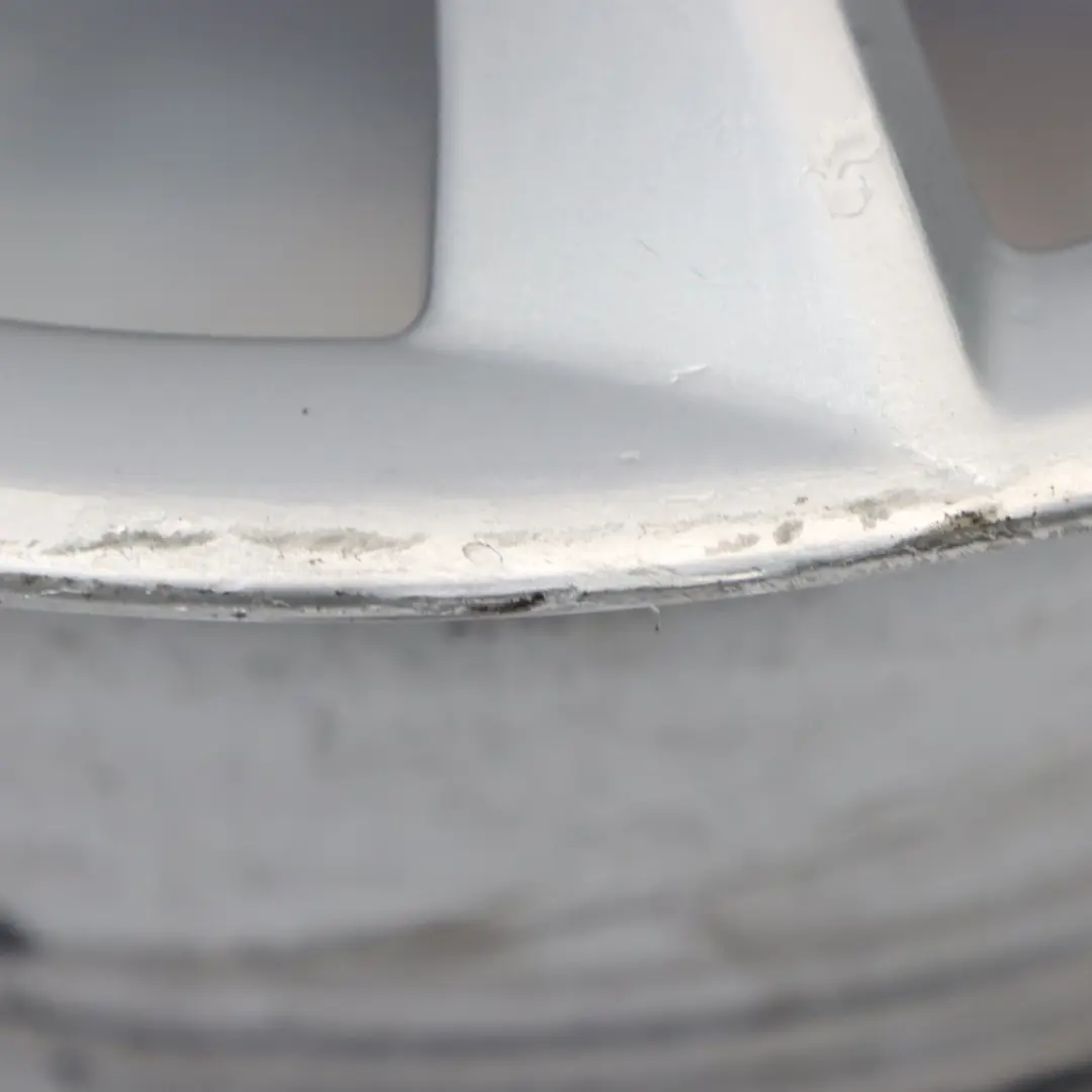 Felga Aluminiowa Srebrna 19" 8.5J ET:33 W-Spoke 332 do BMW F06 F10 F11 o numerze 6791383 BMW F06 F10 F11 Felga Aluminiowa Srebrna 19" 8.5J ET:33 W-Spoke 332 - SKU 6791383-2 - Numer Części 6791383