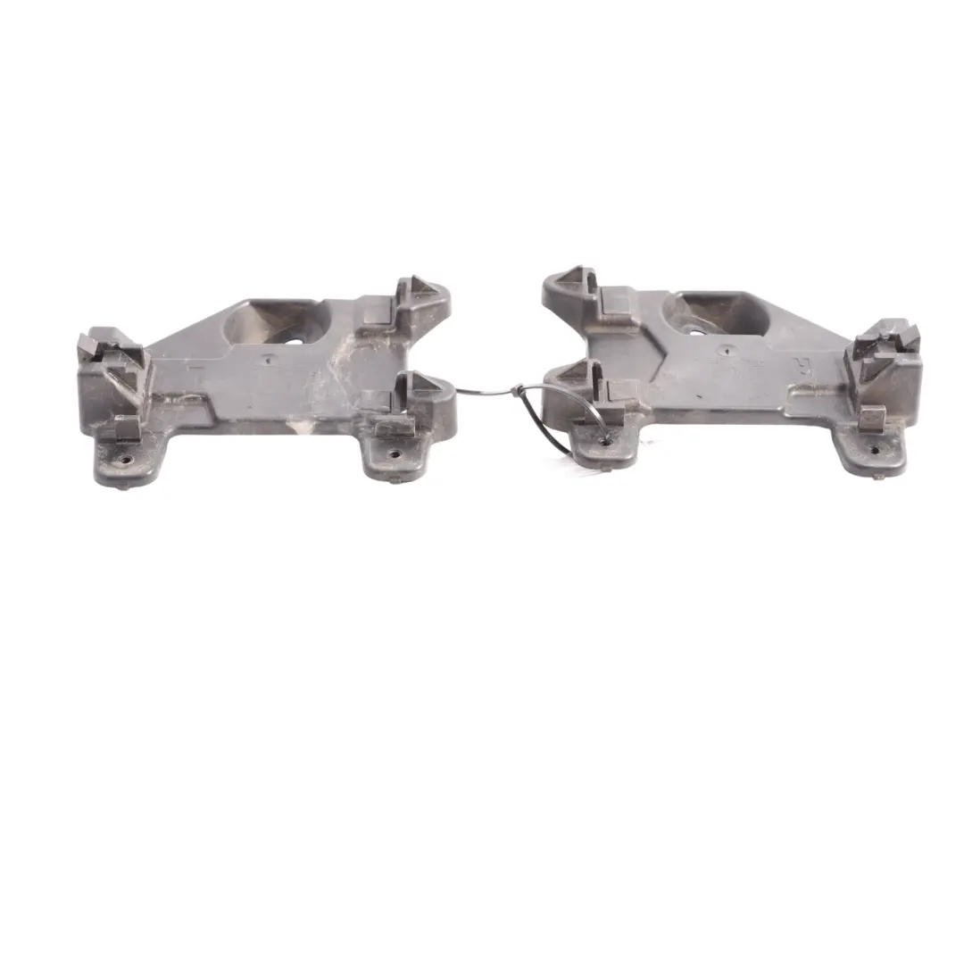 Sensor BMW F30 F31 F32 F33 Rear Lane Change Warning BRacket Holder SET to with Part number 6795928 Sensor BMW F30 F31 F32 F33 Rear Lane Change Warning BRacket Holder SET - SKU 6795928 - Part number 6795928