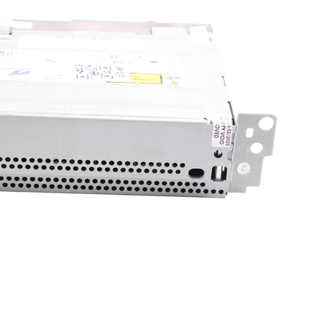 Radio Basic CD Player Head Unit Multimedia to Mini F54 F55 F56 F57 with Part number 6820543 Mini F54 F55 F56 F57 Radio Basic CD Player Head Unit Multimedia - SKU 6820543 - Part number 6820543