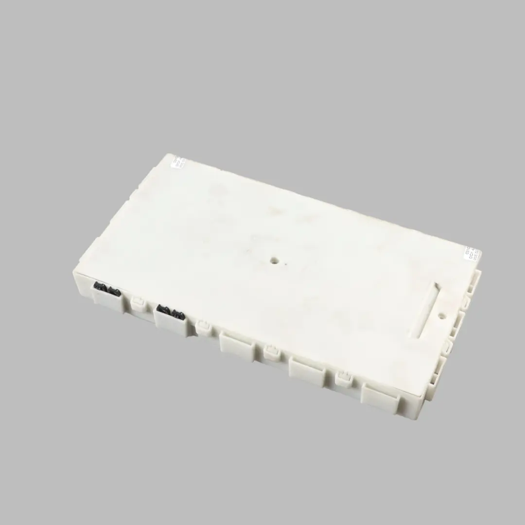 Body Control Module Unit FEM ECU LR01 to BMW F20 F21 F22 F30 F31 F32 with Part number 6824387 BMW F20 F21 F22 F30 F31 F32 Body Control Module Unit FEM ECU LR01 - SKU 6824387 - Part number 6824387