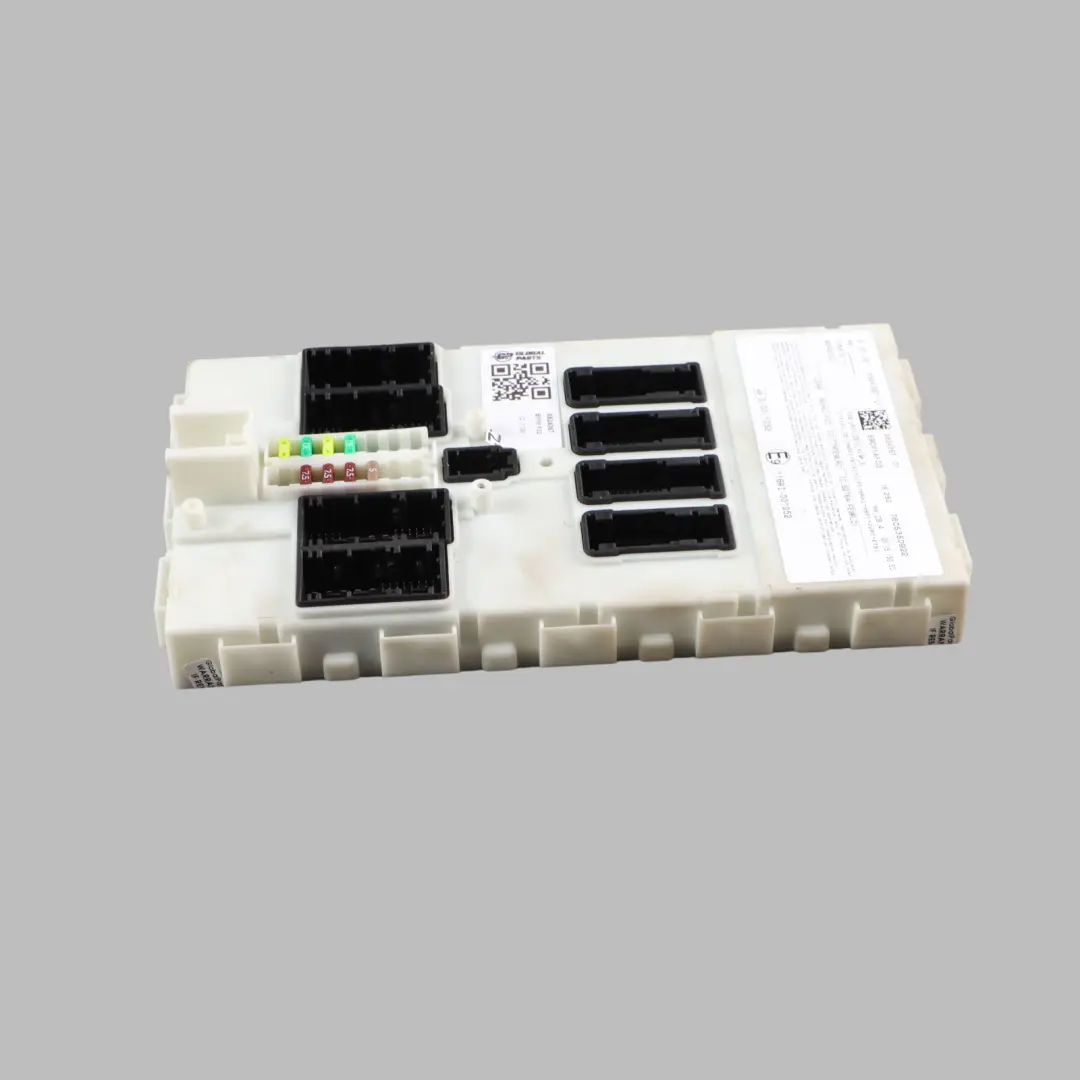 Body Control Module Unit FEM ECU LR01 to BMW F20 F21 F22 F30 F31 F32 with Part number 6824387 BMW F20 F21 F22 F30 F31 F32 Body Control Module Unit FEM ECU LR01 - SKU 6824387 - Part number 6824387