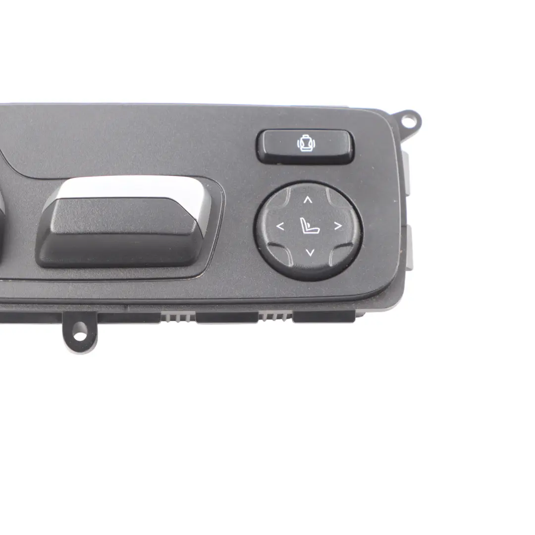 Adjustment Switch Front Right to BMW G20 G21 G01 F97 G02 F98 Seat with Part number 6826026 BMW G20 G21 G01 F97 G02 F98 Seat Adjustment Switch Front Right - SKU 6826026 - Part number 6826026