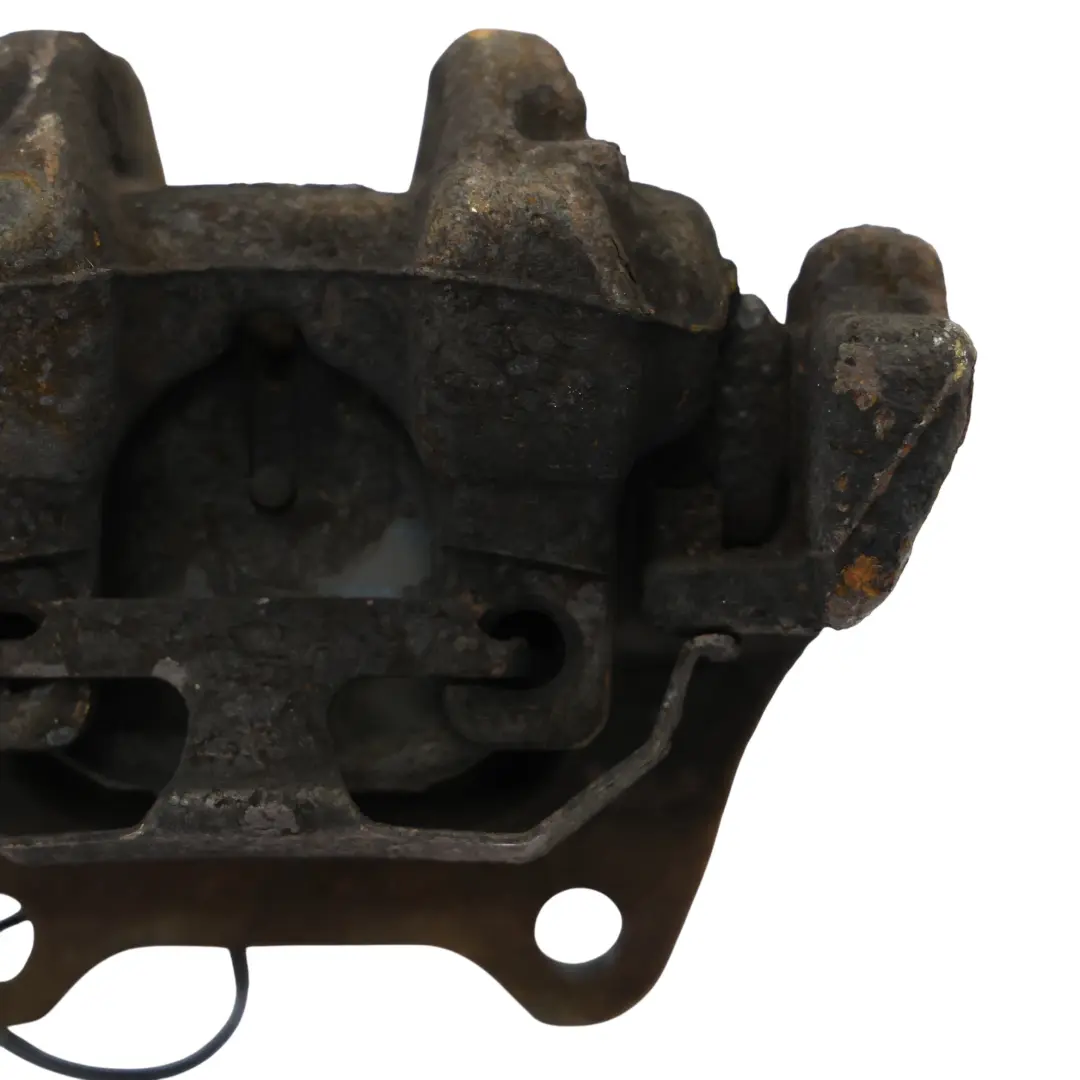 Porta Pinza Freno Trasero Izquierdo para BMW F30 F31 F32 con número de pieza 6850973 BMW F30 F31 F32 Porta Pinza Freno Trasero Izquierdo - SKU 6850973-1 - Número de pieza 6850973