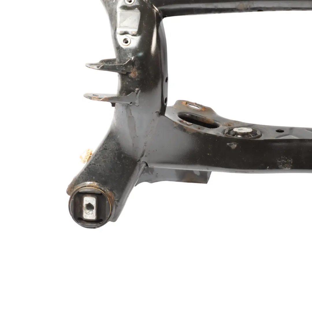 Kołyska Sanki Tył Tylne 6873090 do BMW F31 F33 F36 o numerze 6851658 BMW F31 F33 F36 Kołyska Sanki Tył Tylne 6873090 - SKU 6851658 - Numer Części 6851658