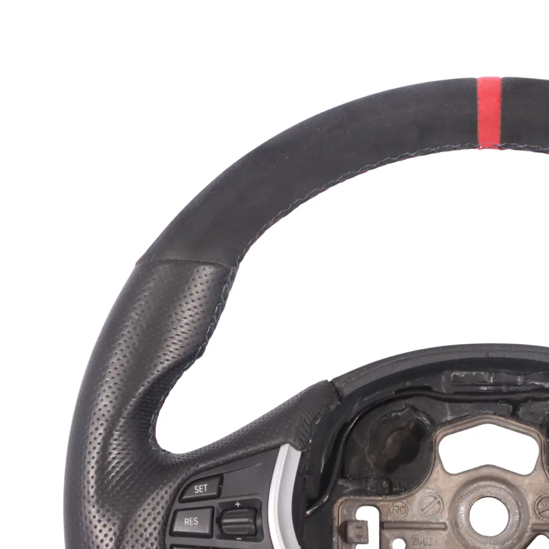 Lenkrad BMW F20 F21 F30 F31 F32 F34 M Sport Schwarz Leder / Alcantara für mit Teilenummer 6863346 Lenkrad BMW F20 F21 F30 F31 F32 F34 M Sport Schwarz Leder / Alcantara - SKU 6863346-6 - Teilenummer 6863346