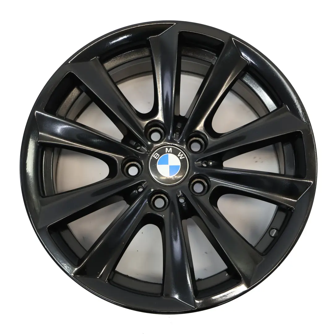Cerchio In Lega Nero 17" V Spoke 236 8J ET:30 per BMW F10 F11 F12 con numero di parte 6867127 BMW F10 F11 F12 Cerchio In Lega Nero 17" V Spoke 236 8J ET:30 - SKU 6867127-1 - Numero di parte 6867127