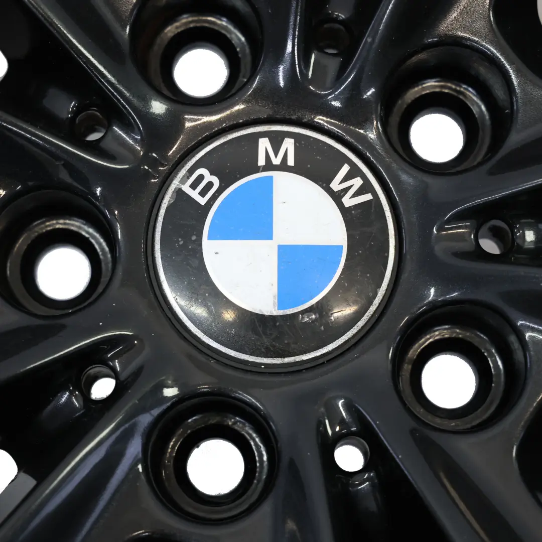 Schwarz Alufelge 17" V Speiche 236 8J ET:30 für BMW F10 F11 F12 mit Teilenummer 6867127 BMW F10 F11 F12 Schwarz Alufelge 17" V Speiche 236 8J ET:30 - SKU 6867127-1 - Teilenummer 6867127
