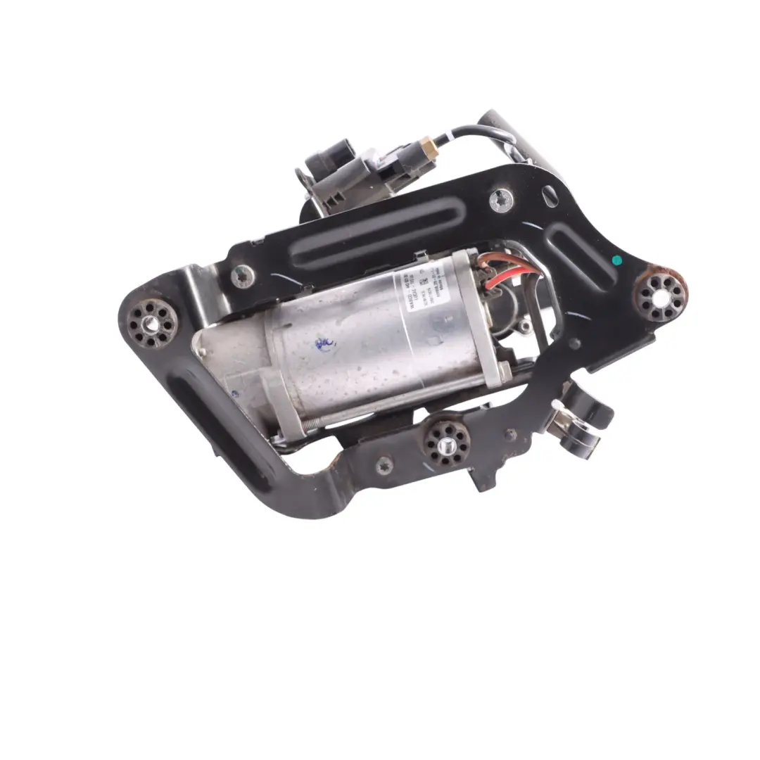 Supply Device Suspension Compressor Motor to BMW G31 G32 Air with Part number 6886721 BMW G31 G32 Air Supply Device Suspension Compressor Motor - SKU 6886721 - Part number 6886721