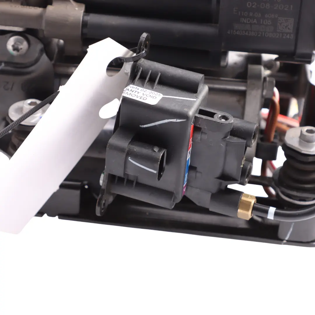 Supply Device Suspension Compressor Motor to BMW G31 G32 Air with Part number 6886721 BMW G31 G32 Air Supply Device Suspension Compressor Motor - SKU 6886721 - Part number 6886721