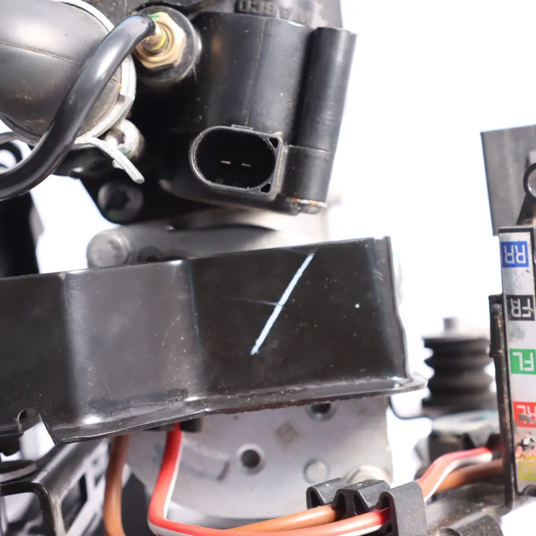 Supply Device Suspension Compressor Motor to BMW G31 G32 Air with Part number 6886721 BMW G31 G32 Air Supply Device Suspension Compressor Motor - SKU 6886721 - Part number 6886721