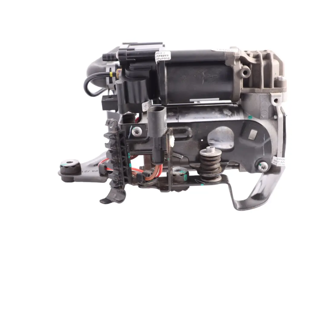 Supply Device Suspension Compressor Motor to BMW G31 G32 Air with Part number 6886721 BMW G31 G32 Air Supply Device Suspension Compressor Motor - SKU 6886721 - Part number 6886721