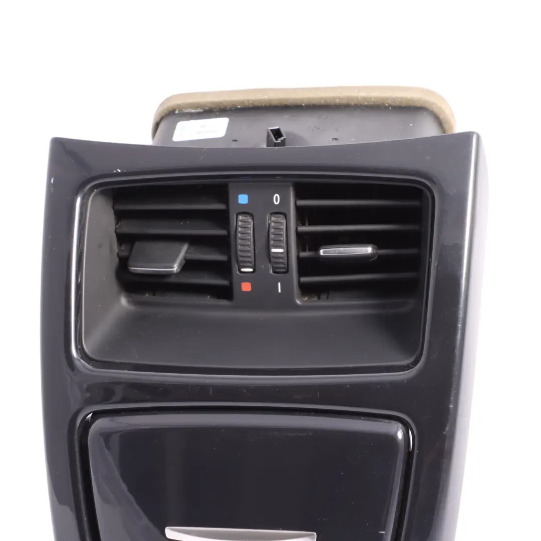 Cendrier Arriere de la Console Centrale Diamantschwarz Black pour BMW E92 E93 à propos du numéro de pièce 6966488 BMW E92 E93 Cendrier Arriere de la Console Centrale Diamantschwarz Black - SKU 6966488-1 - Numéro de pièce 6966488