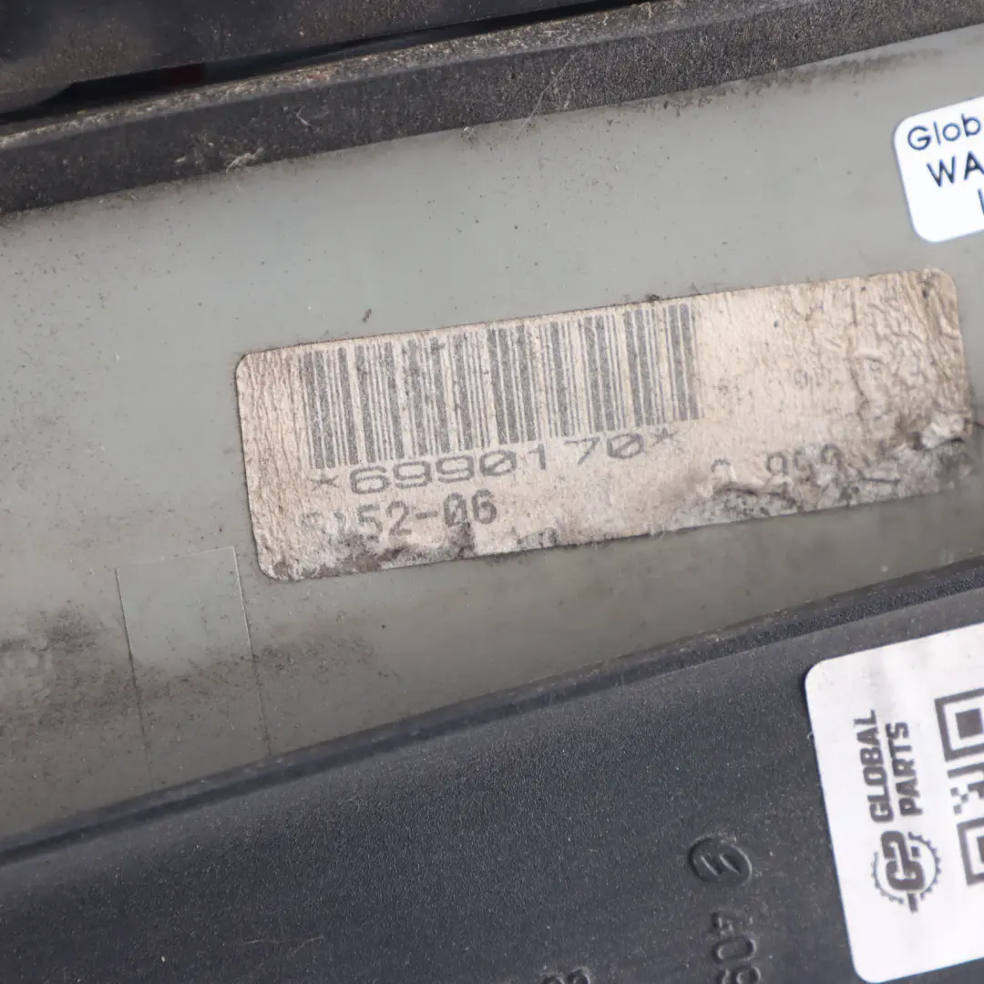 Light In The Side Panel Lamp White Right O/S 2 to BMW X3 E83 Rear with Part number 6990170 BMW X3 E83 Rear Light In The Side Panel Lamp White Right O/S 2 - SKU 6990170-2 - Part number 6990170