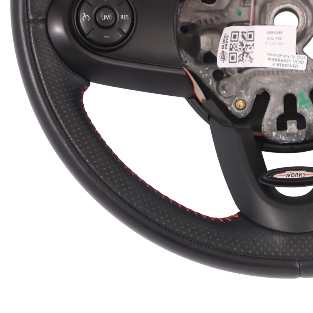 sportivo in pelle nera per Mini Cooper S JCW F54 F55 F56 F60 Volante con numero di parte 6996048 Mini Cooper S JCW F54 F55 F56 F60 Volante sportivo in pelle nera - SKU 6996048 - Numero di parte 6996048