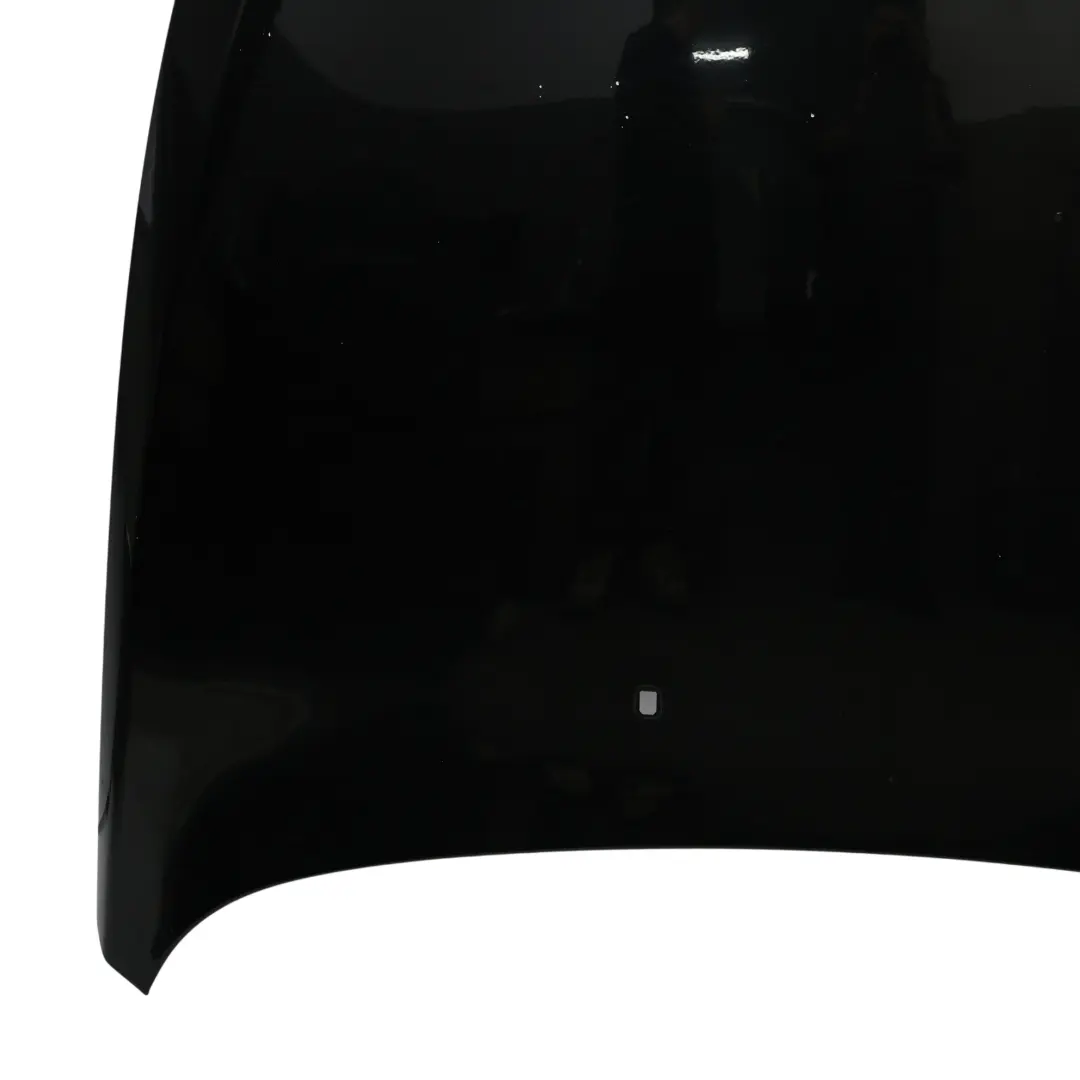 Maska Pokrywa Silnika Czarna do BMW E63 E64 o numerze 7008711 BMW E63 E64 Maska Pokrywa Silnika Czarna - SKU 7008711-BS - Numer Części 7008711