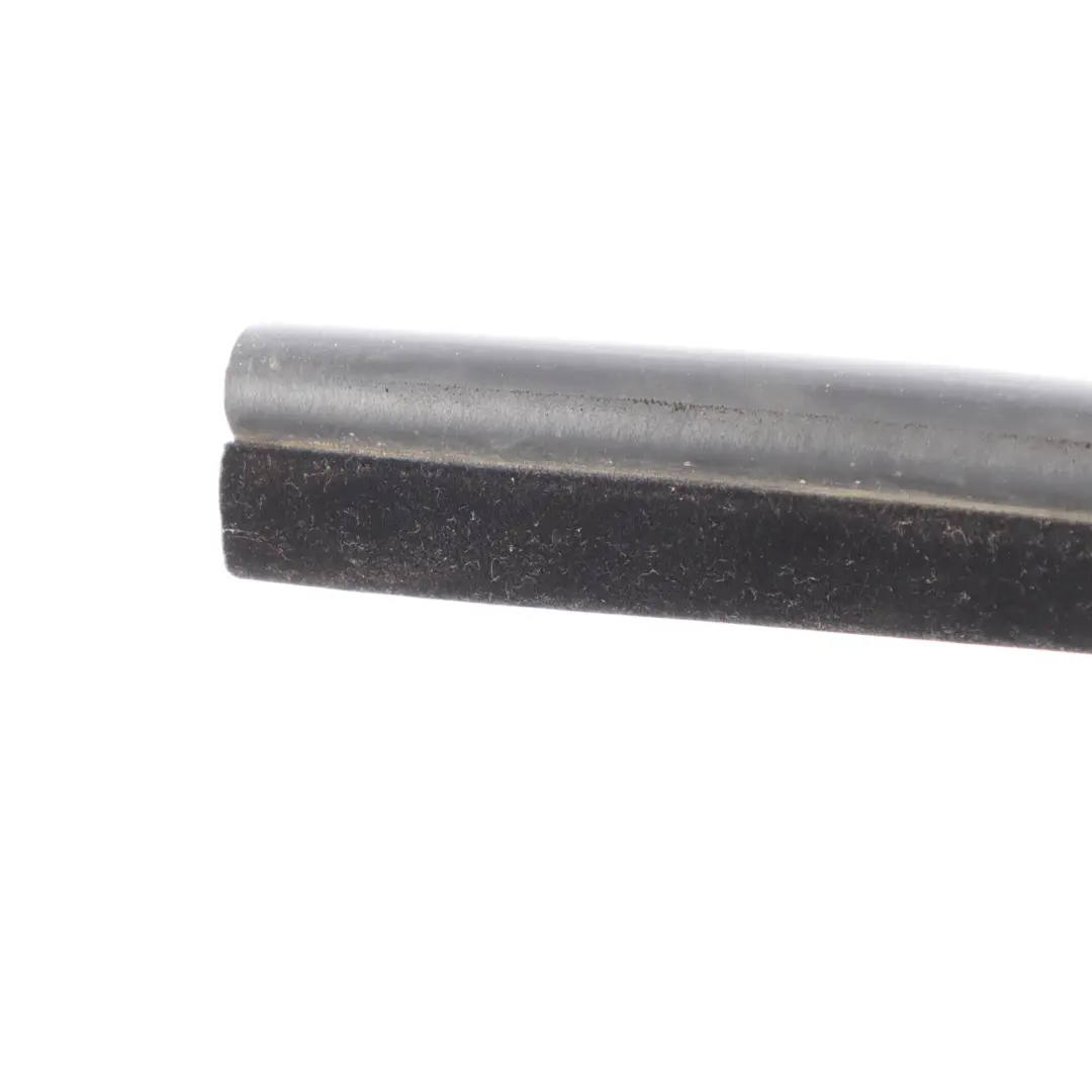 BMW E60 E60N LCI Burlete de Proteccion de la Junta de la Puerta Trasera - SKU 7033795 - Número de pieza 7033795