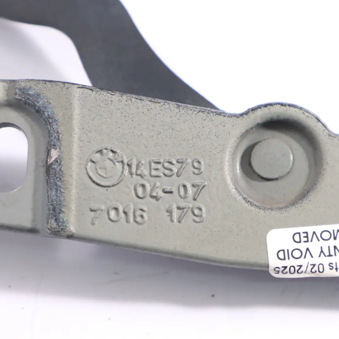 Kofferraumdeckelscharnier Hinten Links Carbon Schwarz 416 7016179 für BMW Z4 E85 mit Teilenummer 7068281 BMW Z4 E85 Kofferraumdeckelscharnier Hinten Links Carbon Schwarz 416 7016179 - SKU 7068281-CAR - Teilenummer 7068281