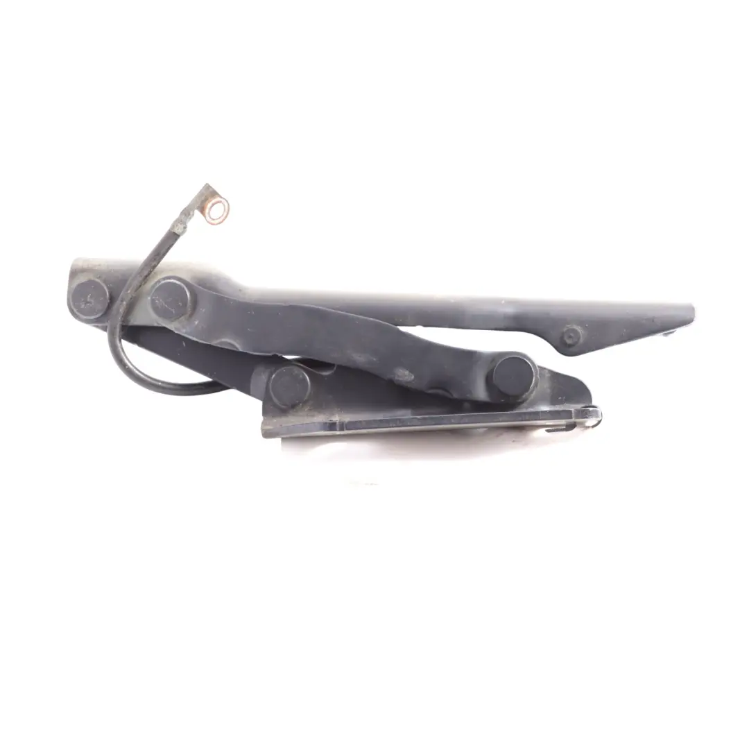 Right Engine Hood Hinge Le Mans Blue Metallic - 381 to BMW E60 E61 with Part number 7120276 BMW E60 E61 Right Engine Hood Hinge Le Mans Blue Metallic - 381 - SKU 7120276-LMB - Part number 7120276