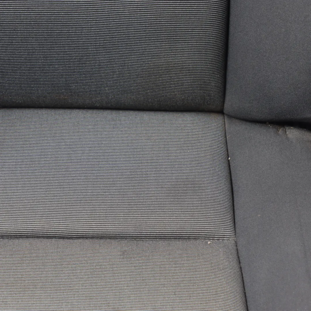 Tela Interior Delantero Izquierdo Asiento Moire con Airbag para BMW E87 con número de pieza 7130763 BMW E87 Tela Interior Delantero Izquierdo Asiento Moire con Airbag - SKU 7130763 - Número de pieza 7130763