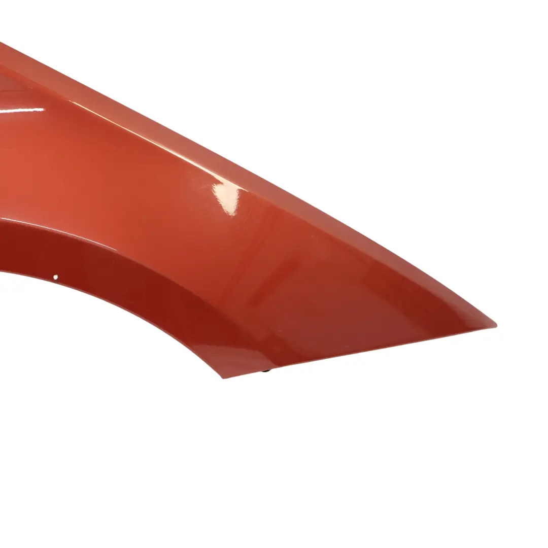 BMW E81 E87 Delantero Derecho Lado Guardabarros Rojo Sedonarot - A79 - SKU 7133228-SED - Número de pieza 7133228