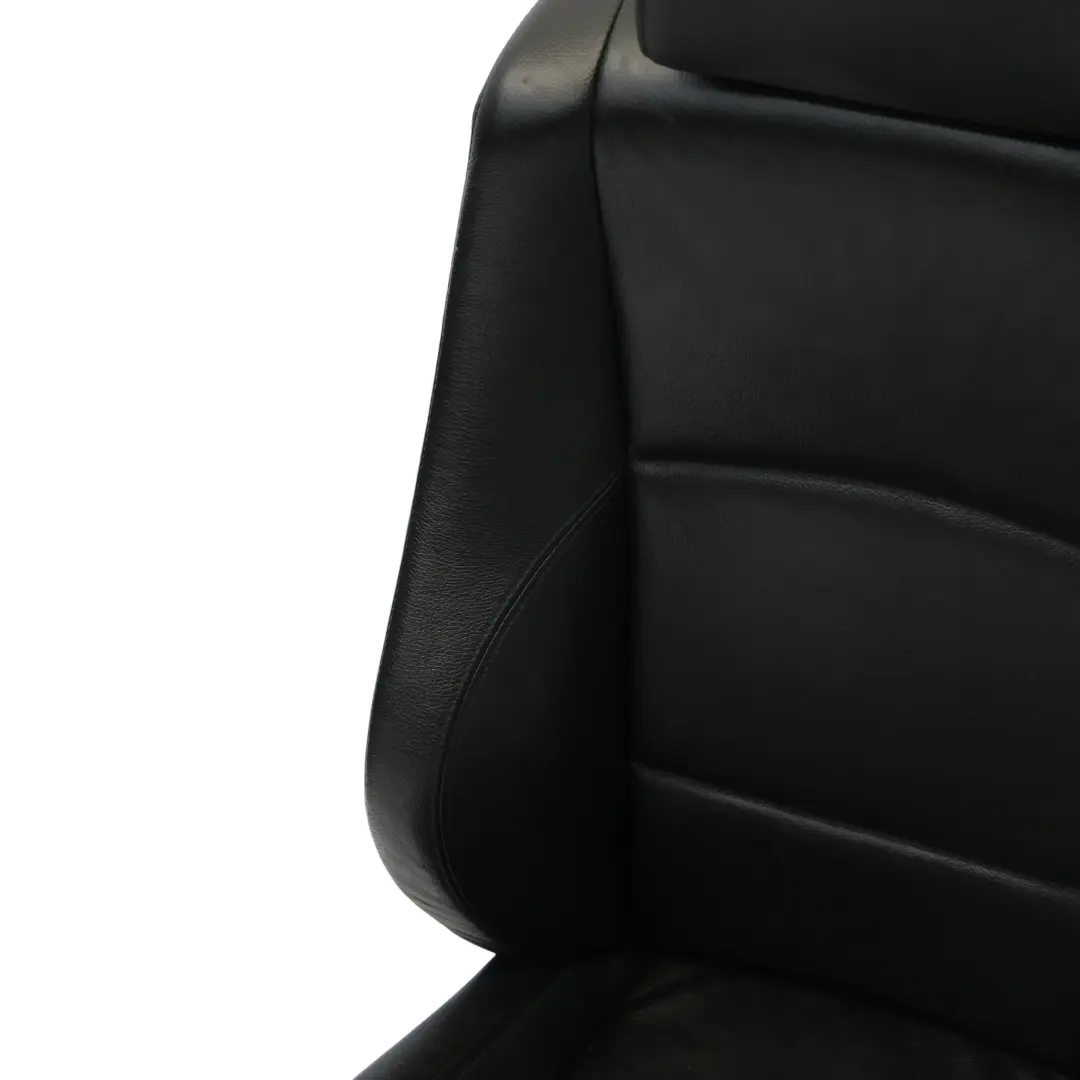 Sedile Anteriore Riscaldato In Pelle Nera Boston Black Sinistro per BMW E87 M Sport con numero di parte 7140397 BMW E87 M Sport Sedile Anteriore Riscaldato In Pelle Nera Boston Black Sinistro - SKU 7140397-2 - Numero di parte 7140397