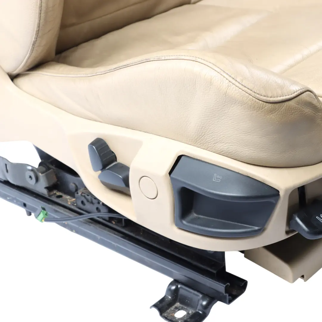 Front Seat BMW E60 E61 Heated M Sport Right O/S Interior Leather Dakota Beige to with Part number 7152076 Front Seat BMW E60 E61 Heated M Sport Right O/S Interior Leather Dakota Beige - SKU 7152076-1 - Part number 7152076
