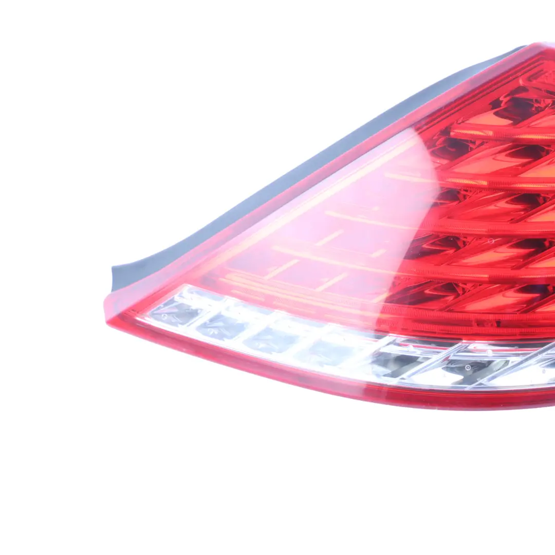BMW 6 Series E63 E64 LCI Light Lamp In Trunk Lid Tailgate Rear Right O/S - SKU 7177070 - Part number 7177070