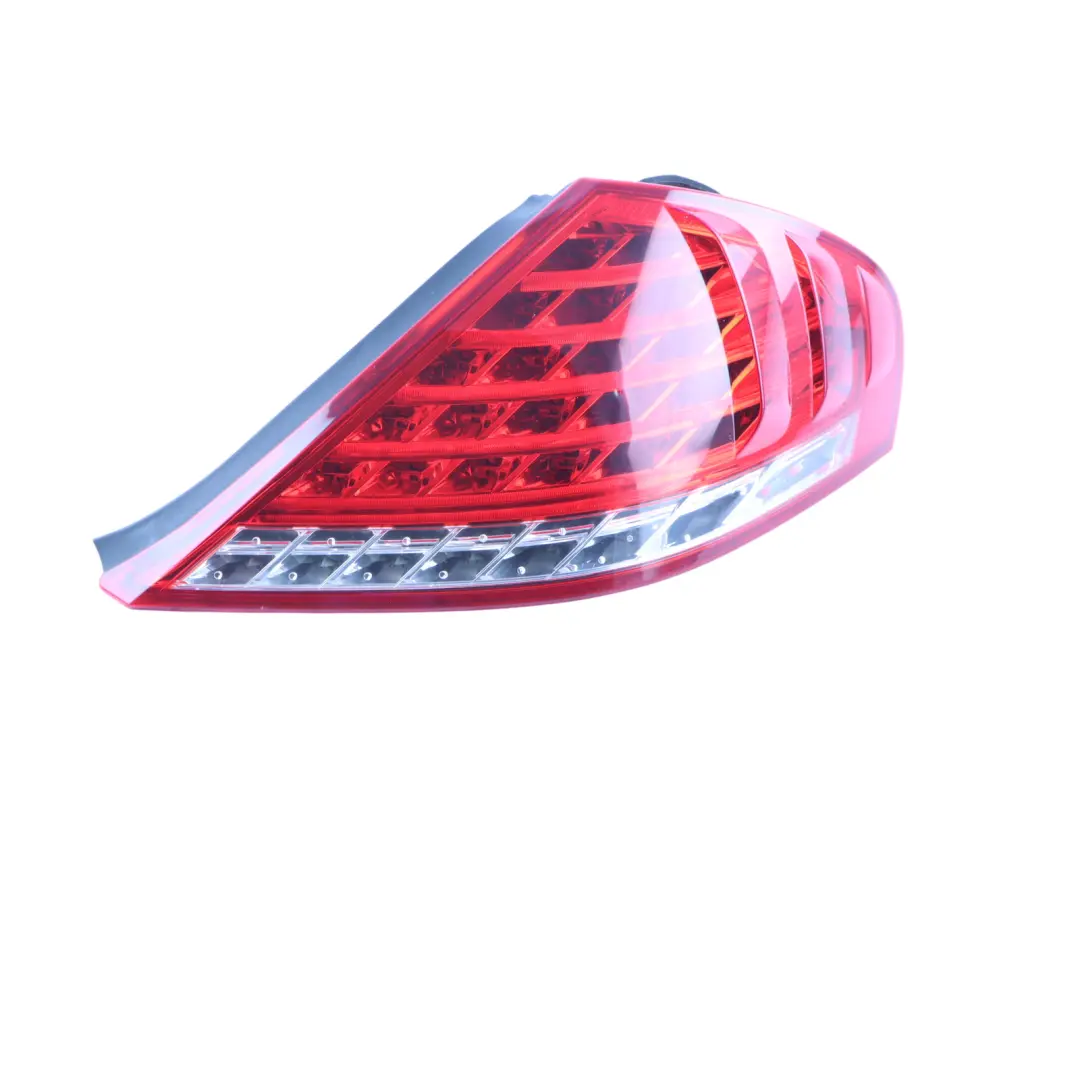 BMW 6 Series E63 E64 LCI Light Lamp In Trunk Lid Tailgate Rear Right O/S - SKU 7177070 - Part number 7177070