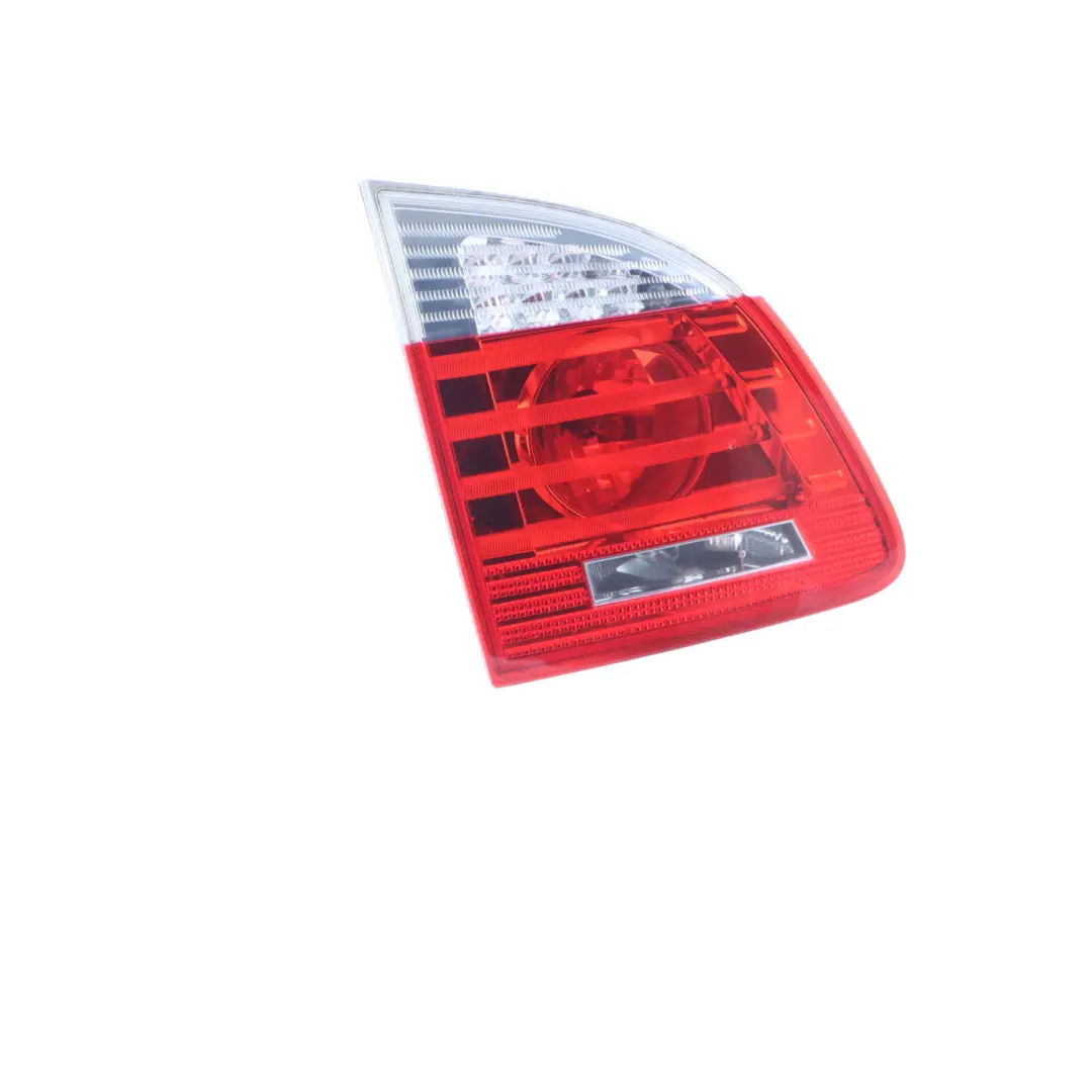 Lampada Posteriore Sinistra Nel Coperchio Bagagliaio per BMW E61 LCI Touring con numero di parte 7177697 BMW E61 LCI Touring Lampada Posteriore Sinistra Nel Coperchio Bagagliaio - SKU 7177697-1 - Numero di parte 7177697