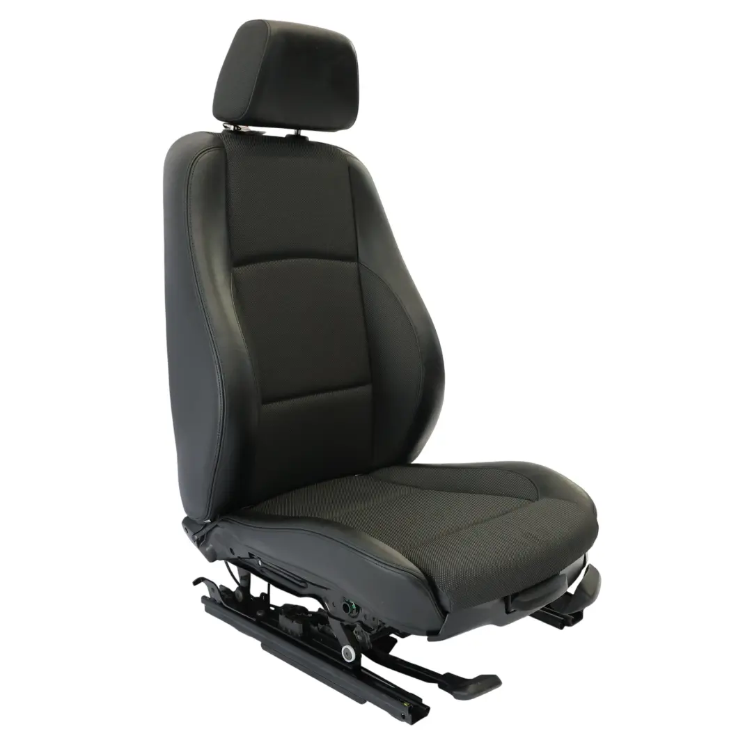 Vorne Links Sitz Sportsitz Stoff / Leder Pearlpoint / Anthrazit für BMW E81 M Sport mit Teilenummer 7193057 BMW E81 M Sport Vorne Links Sitz Sportsitz Stoff / Leder Pearlpoint / Anthrazit - SKU 7193057 - Teilenummer 7193057