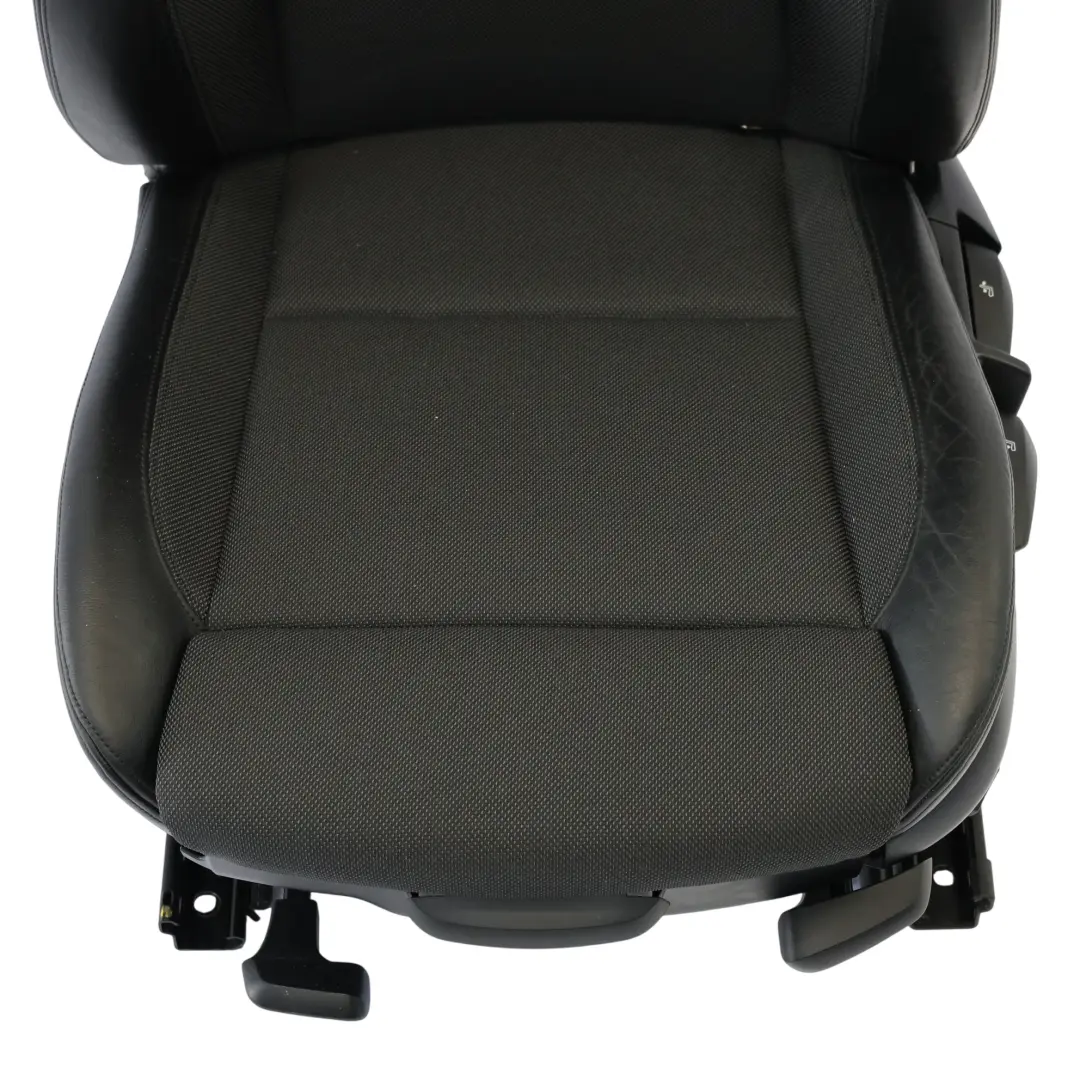 Fotel Lewy Przedni Materiał / Skóra Pearlpoint / Antracyt do BMW E81 M Sport o numerze 7193057 BMW E81 M Sport Fotel Lewy Przedni Materiał / Skóra Pearlpoint / Antracyt - SKU 7193057 - Numer Części 7193057