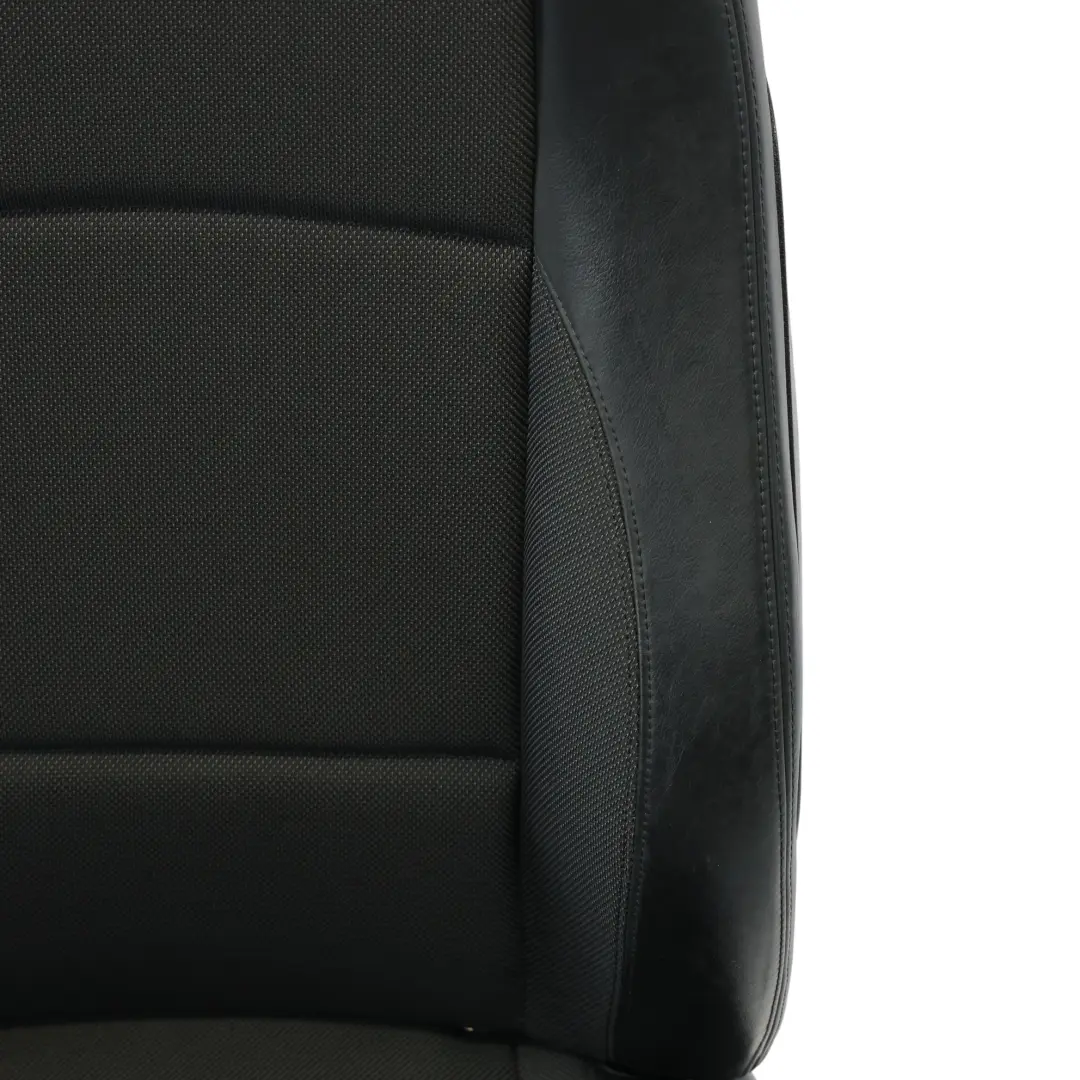 Sedile Anteriore Sinistro Tessuto / Pelle Pearlpoint / Antracite per BMW E81 M Sport con numero di parte 7193057 BMW E81 M Sport Sedile Anteriore Sinistro Tessuto / Pelle Pearlpoint / Antracite - SKU 7193057 - Numero di parte 7193057