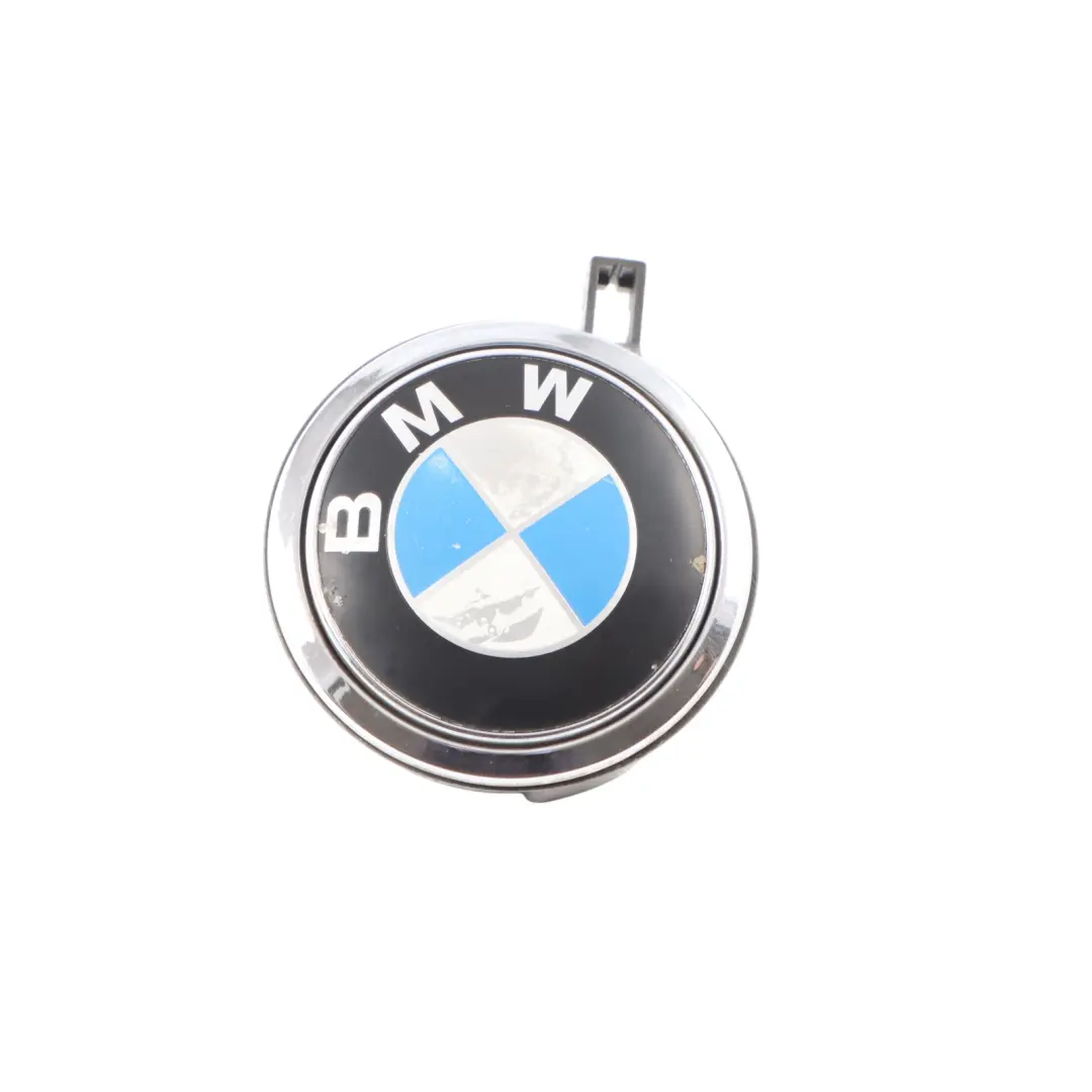 Emblem Button Tailgate Badge Open Opening to BMW E63 E64 with Part number 7061327 BMW E63 E64 Emblem Button Tailgate Badge Open Opening - SKU 7200899-1 - Part number 7061327