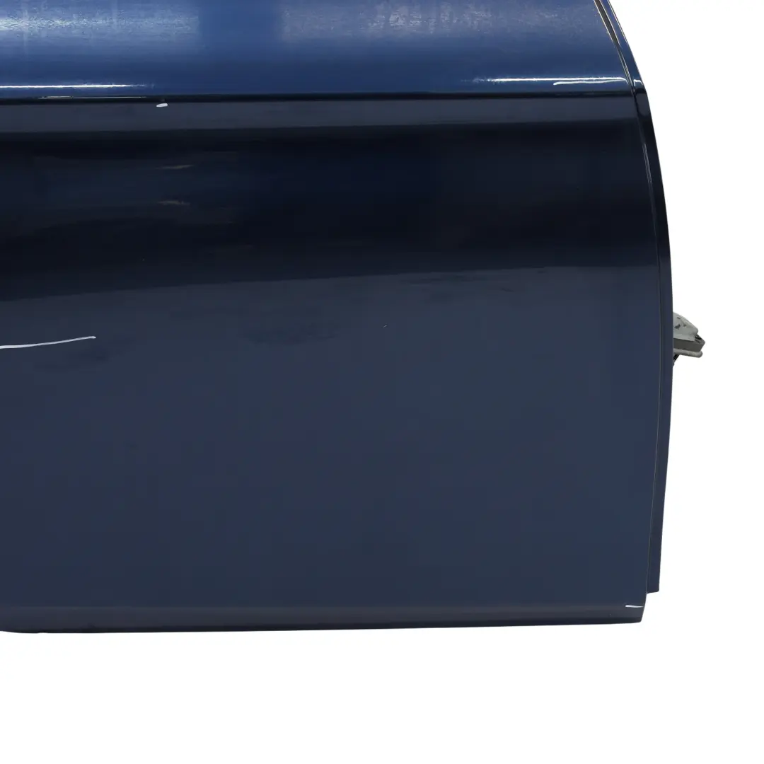 Porta Posteriore Destra Tiefseeblau Deep Sea Blue Metallic - A76 per BMW F10 con numero di parte 7206114 BMW F10 Porta Posteriore Destra Tiefseeblau Deep Sea Blue Metallic - A76 - SKU 7206114-DSB1 - Numero di parte 7206114